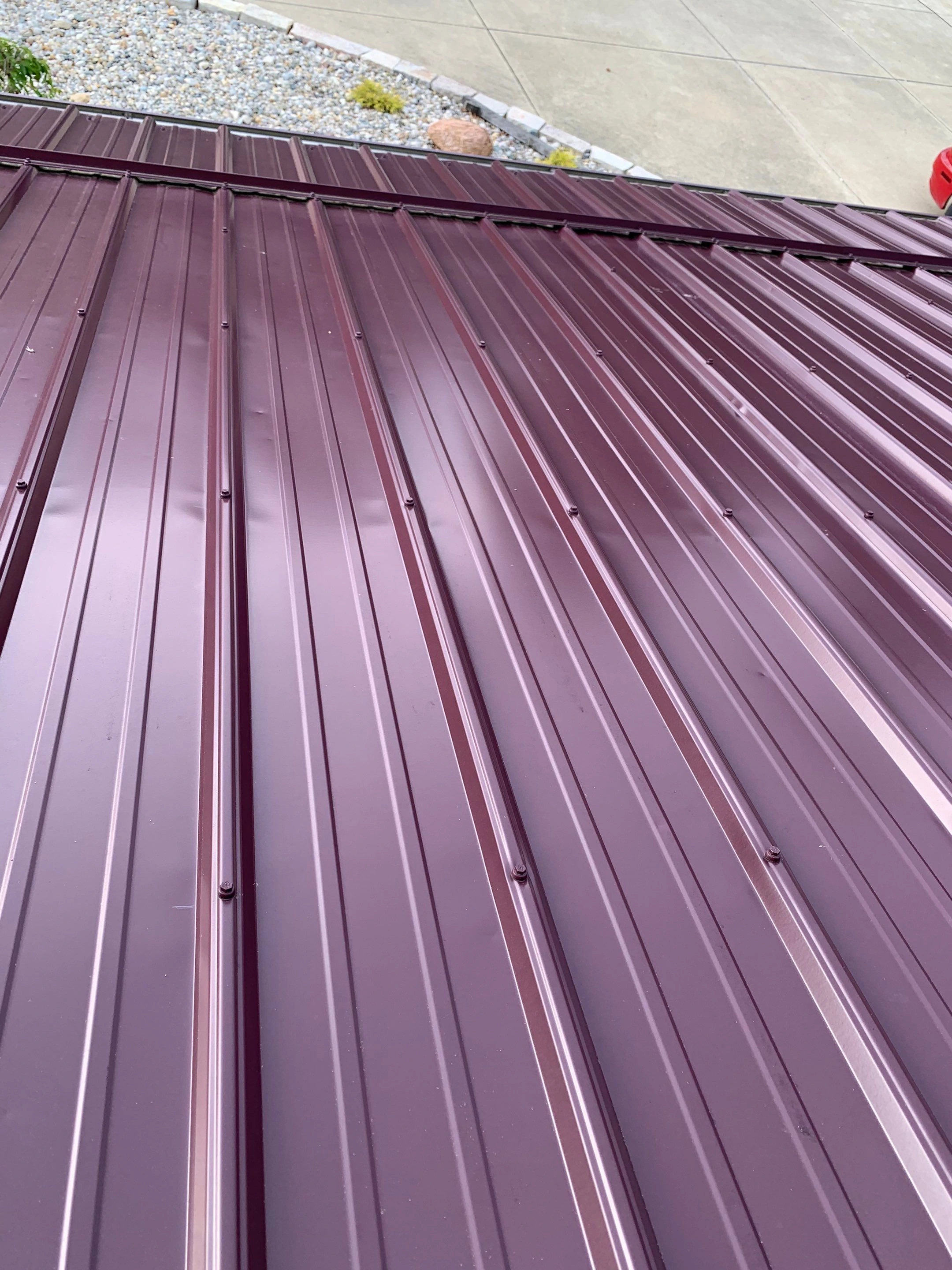 Do Metal Roofs Attract Lightning in Carthage, IN?